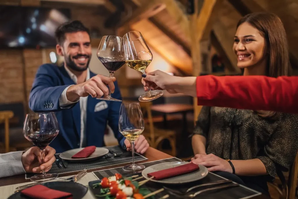 Koje case za vino koristiti u restoranu